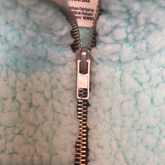 Women’s VS Pink quarter zip fleece pullover - Picture 3 of 5